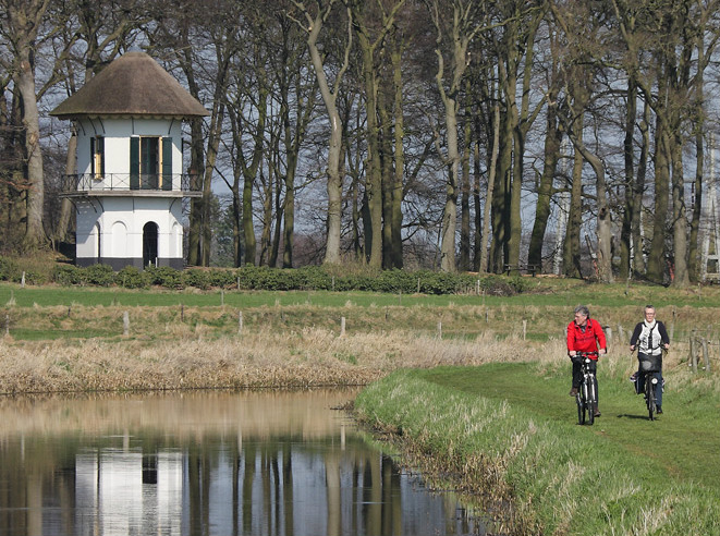 fietsen bij Velhorst .jpg